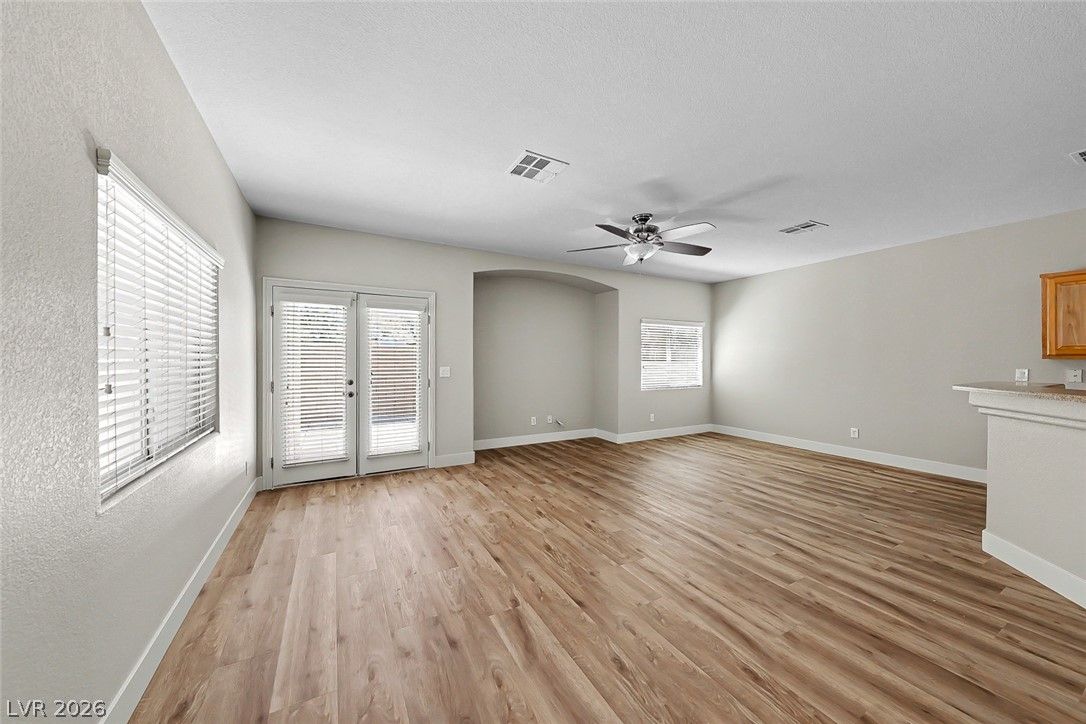 8685 Traveling Breeze Avenue 103 — photo 4 of 41