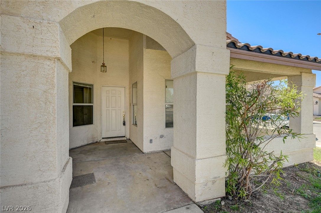 4435 Matinee Avenue — photo 3