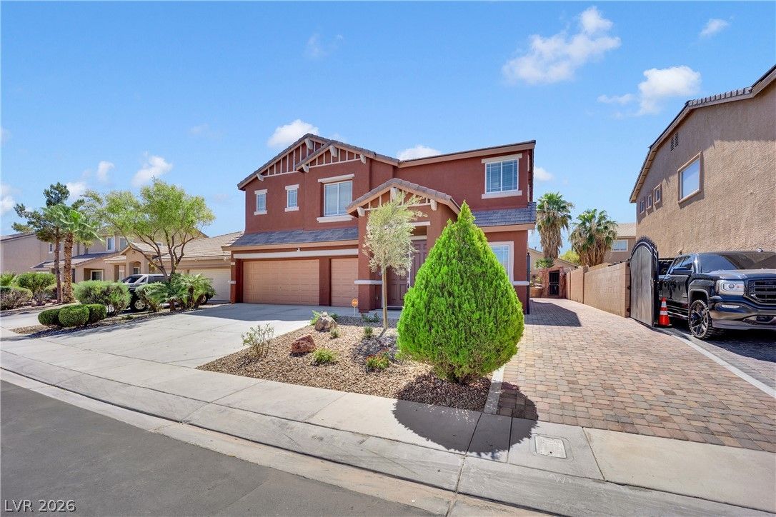 2613 Oscar Mariano Avenue — photo 2