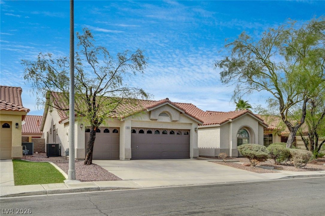 3056 Emerald Wind Street — photo 3