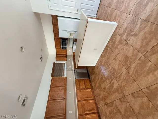 4440 Laguna Garden Avenue — photo 4