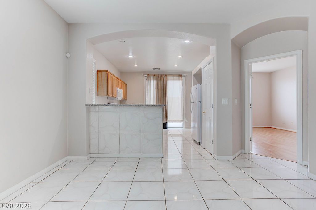 8473 Barossa Court — photo 4