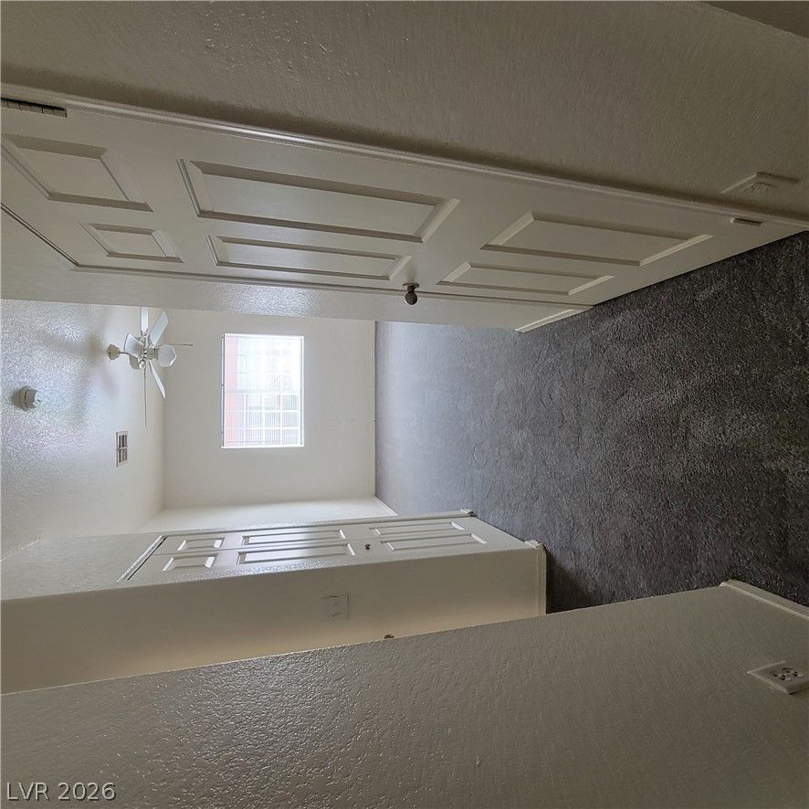 4730 East Craig Road 1110 — photo 5 of 10