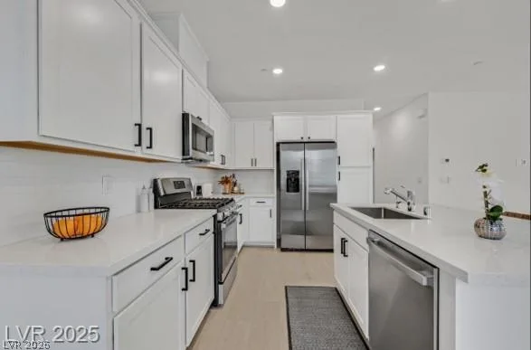 33 Newport Edge Place — photo 3