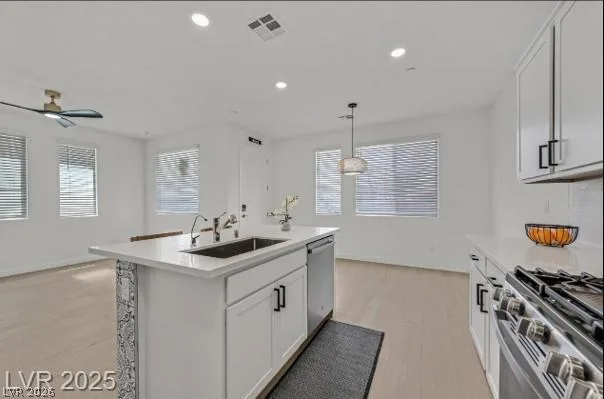 33 Newport Edge Place — photo 4