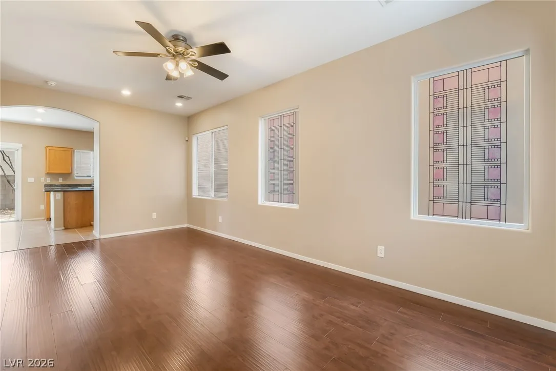 896 SHEERWATER Avenue — photo 4
