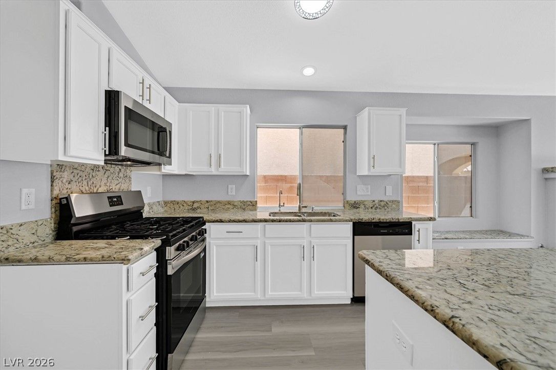 7019 Wine River Drive — photo 2