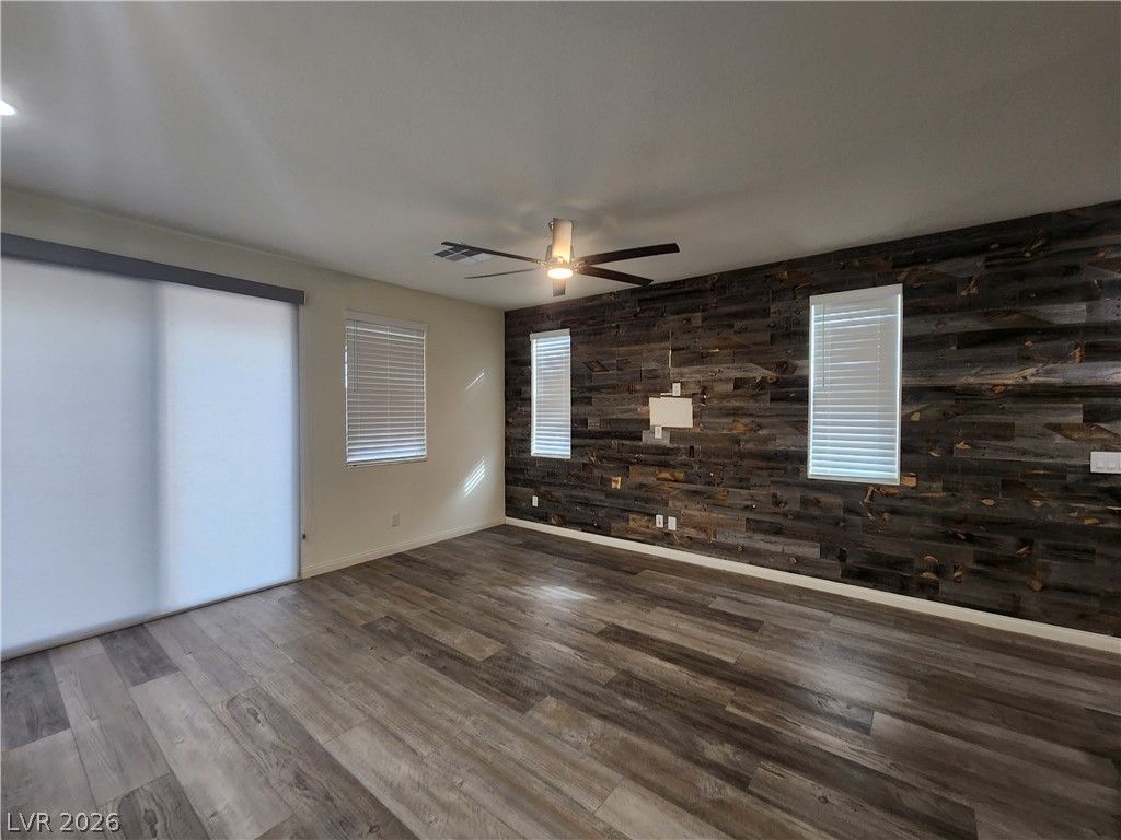 10486 Mount Charleston Avenue — photo 2 of 30