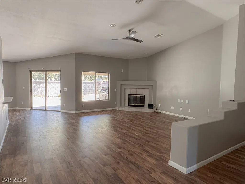 1286 Autumn Wind Way — photo 3