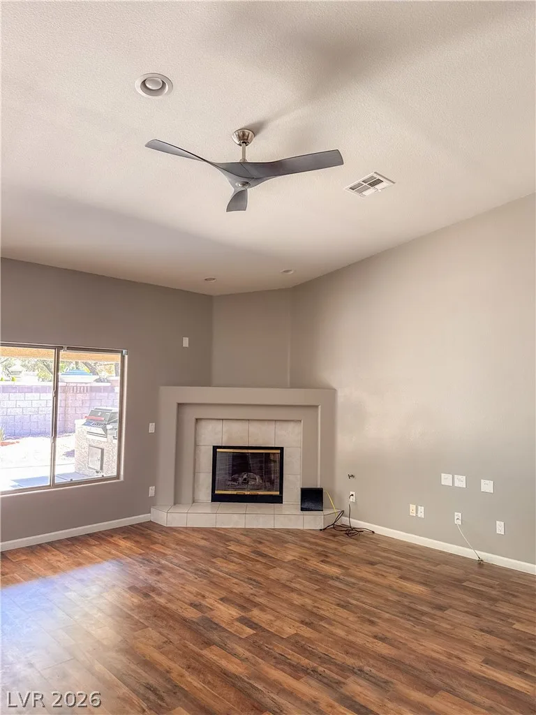 1286 Autumn Wind Way — photo 4
