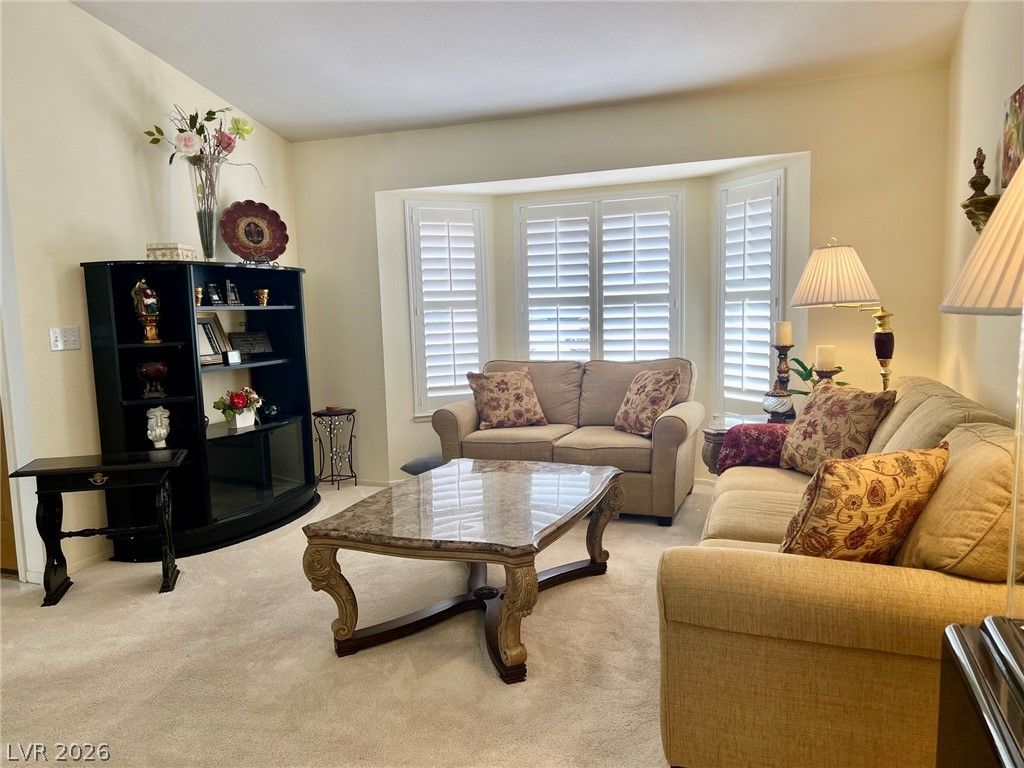 8304 Vibrant Drive — photo 5 of 38
