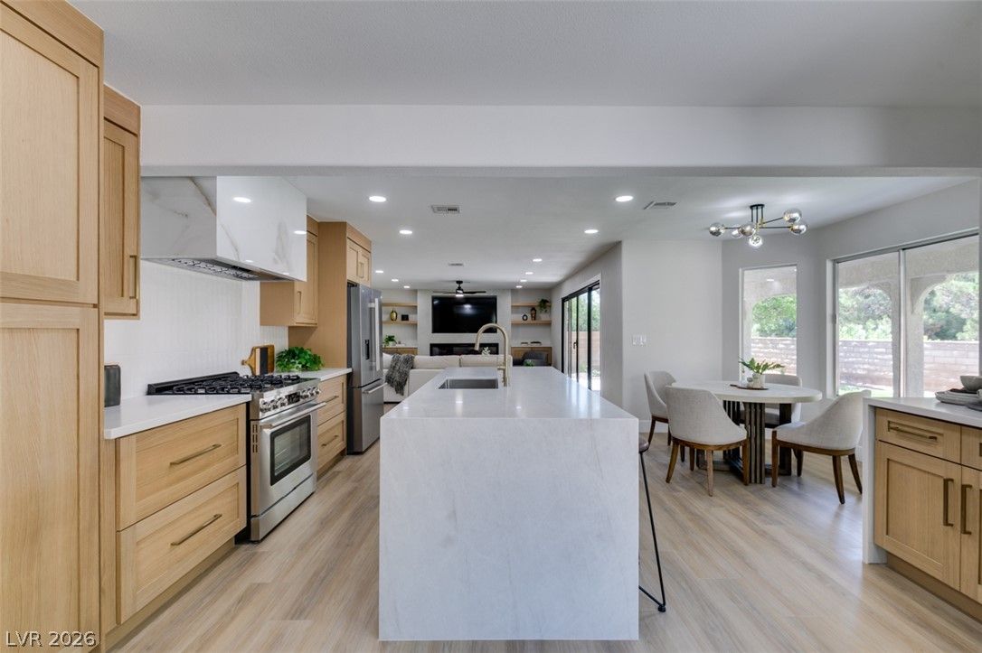 2729 Fire Water Court — photo 2