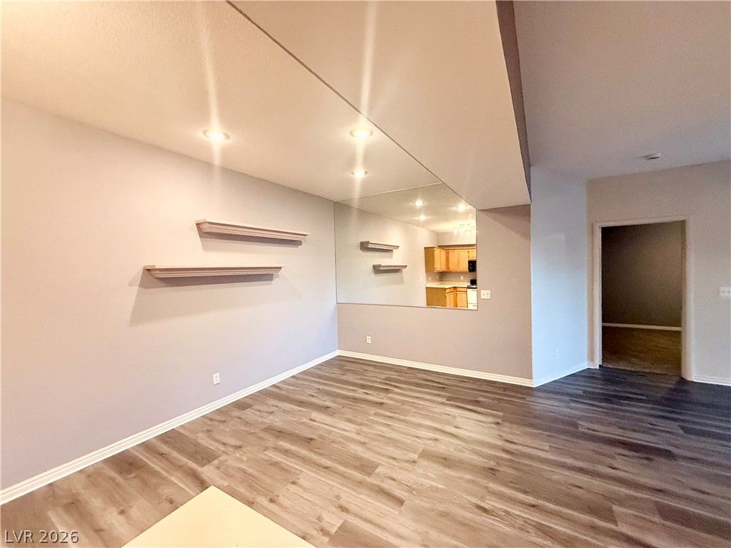 5655 East Sahara Avenue 2060 — photo 4 of 12