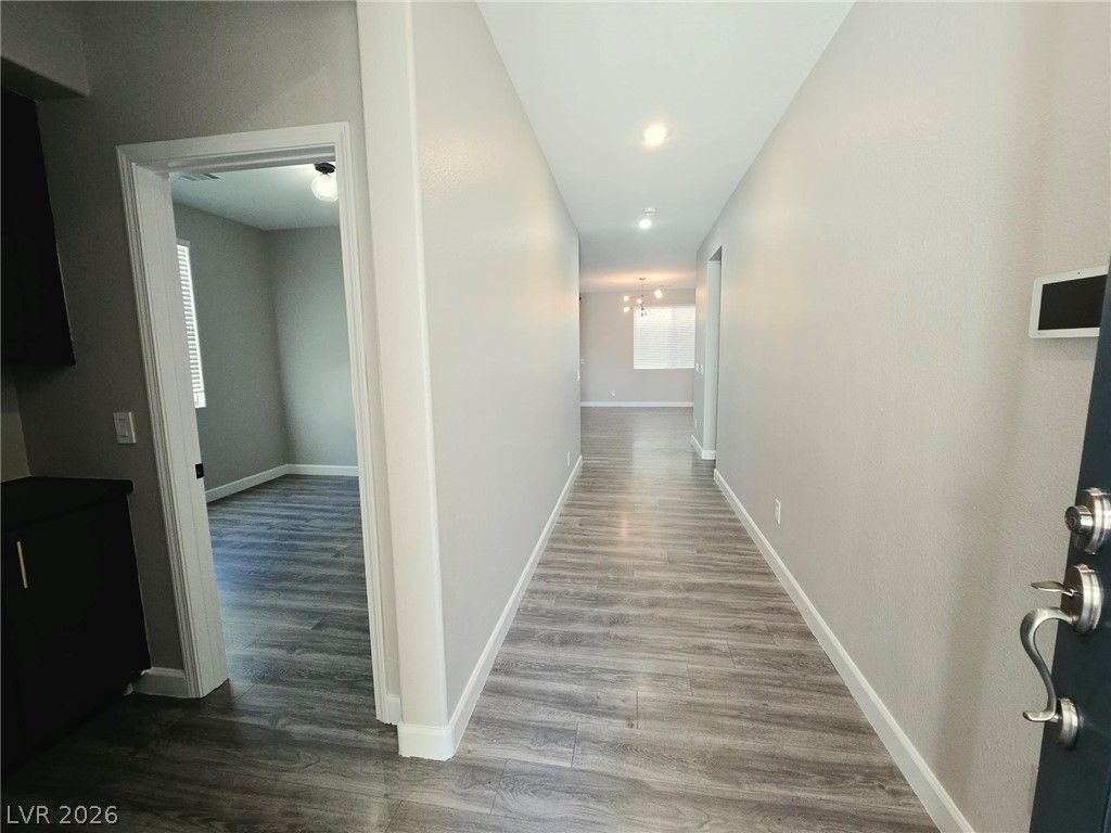 7252 Forest Village Avenue — photo 2 of 11