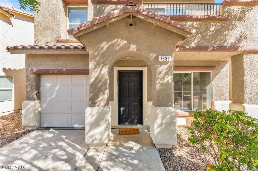 7336 Camden Pine Avenue — photo 4 of 39