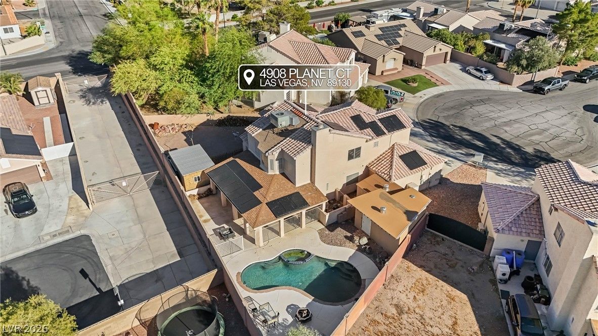 4908 Planet Court — photo 4 of 41