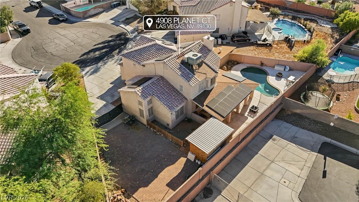 4908 Planet Court — photo 5 of 41