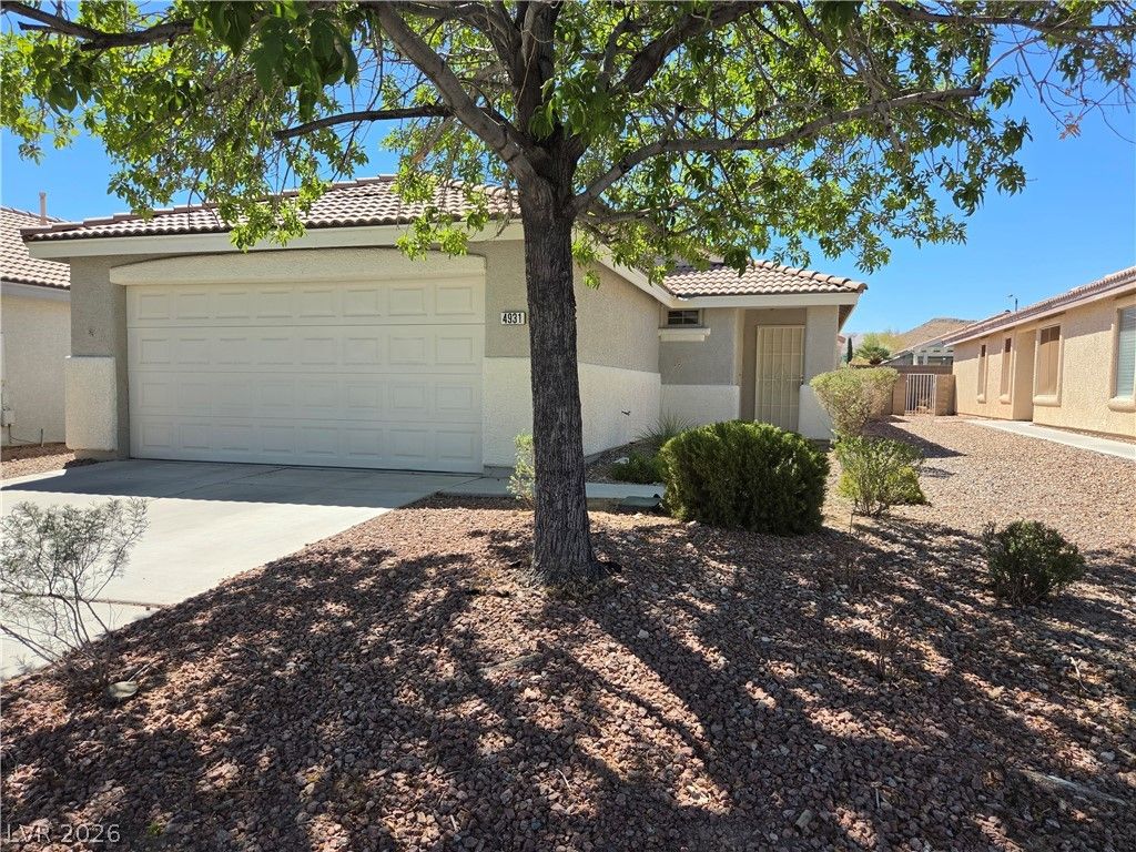 4931 Lunetto Avenue — photo 3