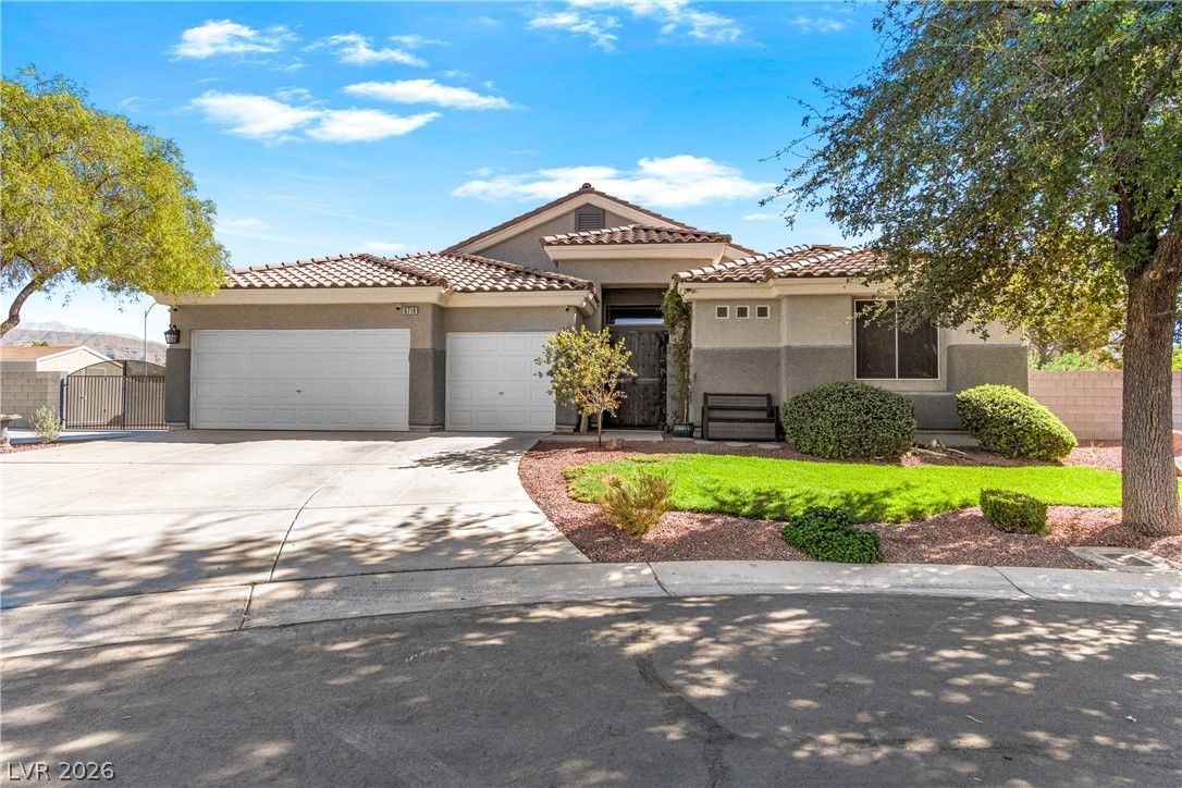6718 Hawthorne Creek Court — photo 3