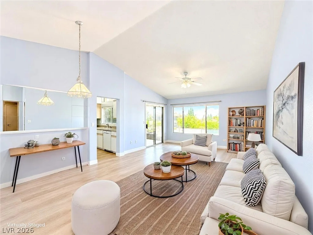 10924 Button Willow Drive — photo 4