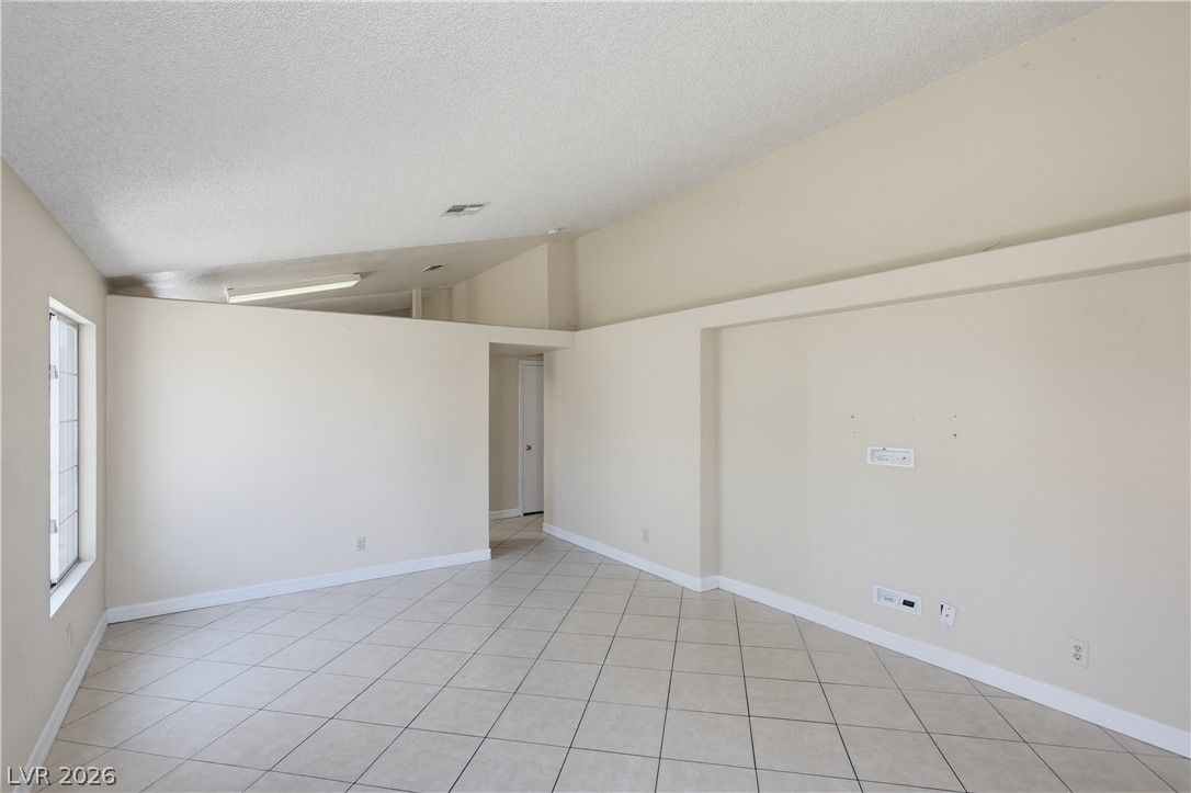 2617 Rising Legend Way — photo 4