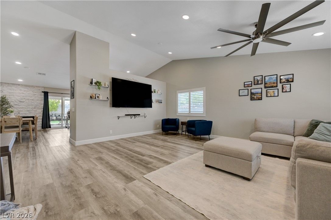5101 Maverick Street — photo 4