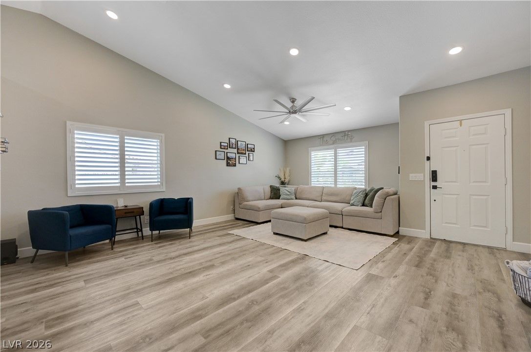 5101 Maverick Street — photo 5