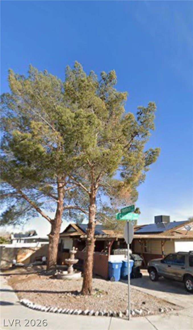 5110 Carmel Avenue