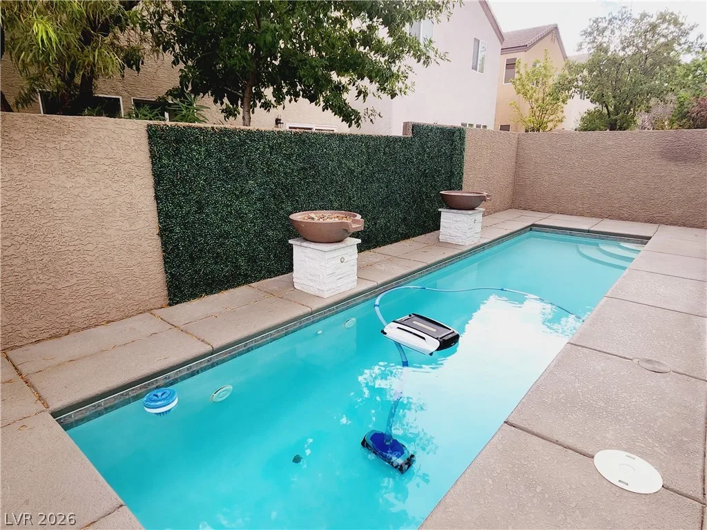 9715 Wailings Avenue — photo 2
