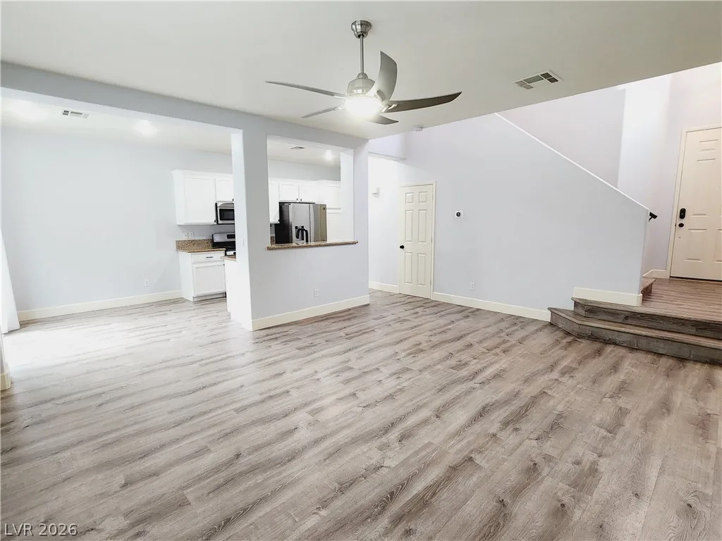 9715 Wailings Avenue — photo 3