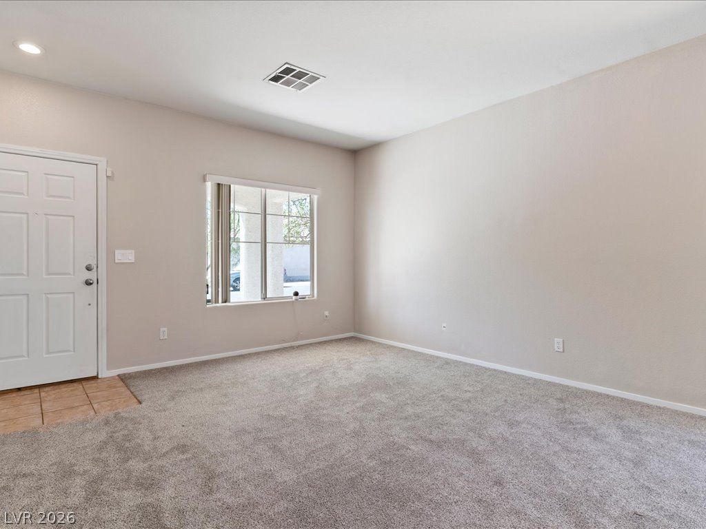 1732 Mizzenmast Avenue — photo 3 of 32