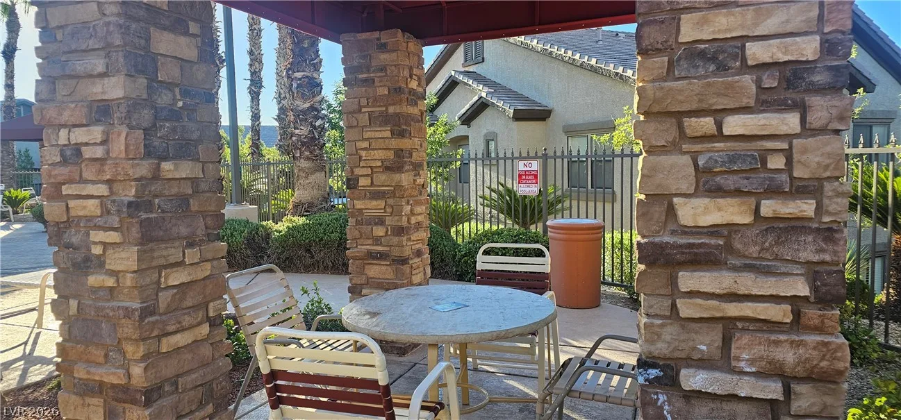 8250 North GRAND CANYON Drive 1014 — photo 3