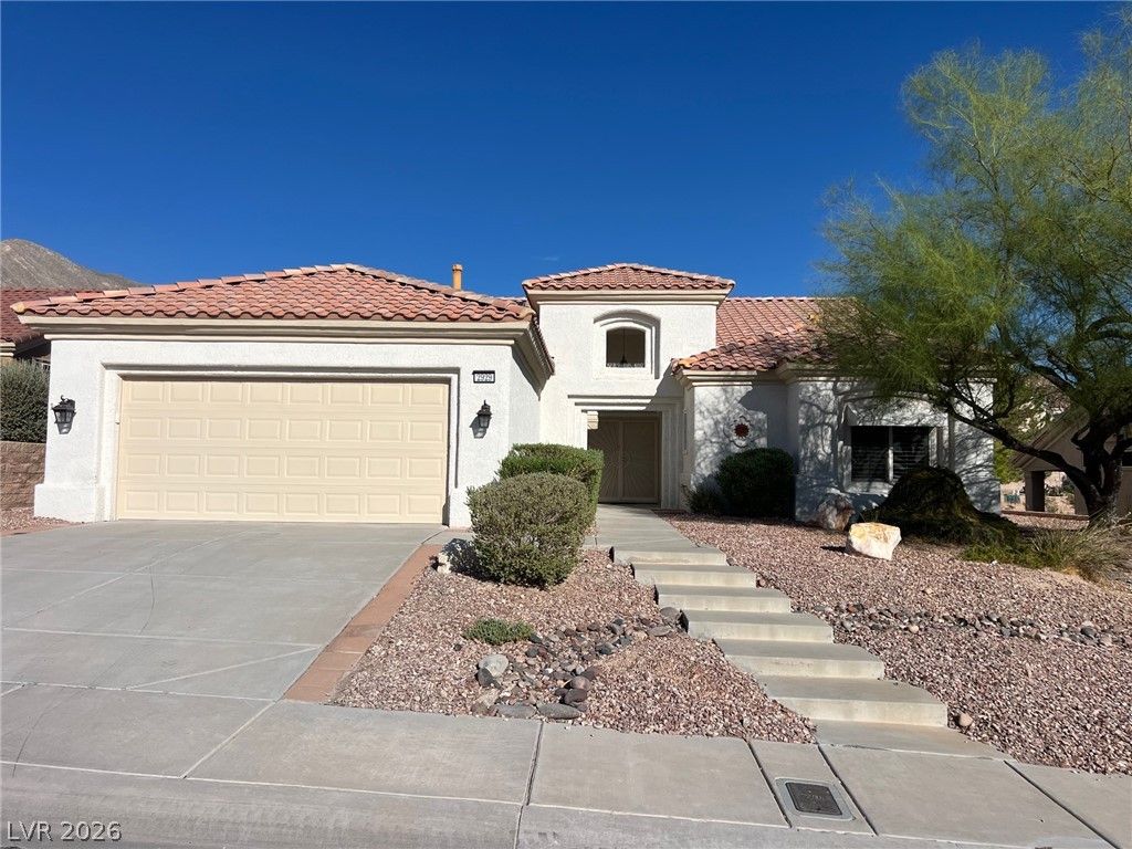 2929 Faiss Drive — photo 1