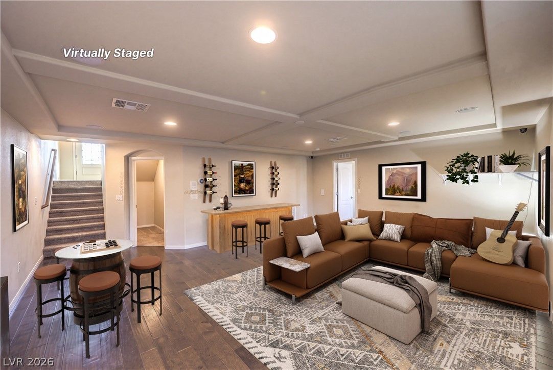 5490 Tulip Hill Avenue — photo 3