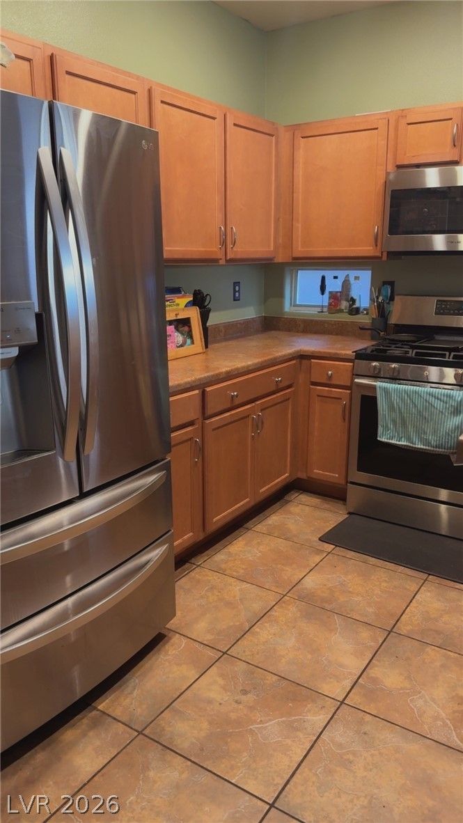 8913 Cambridge Glen Court — photo 5
