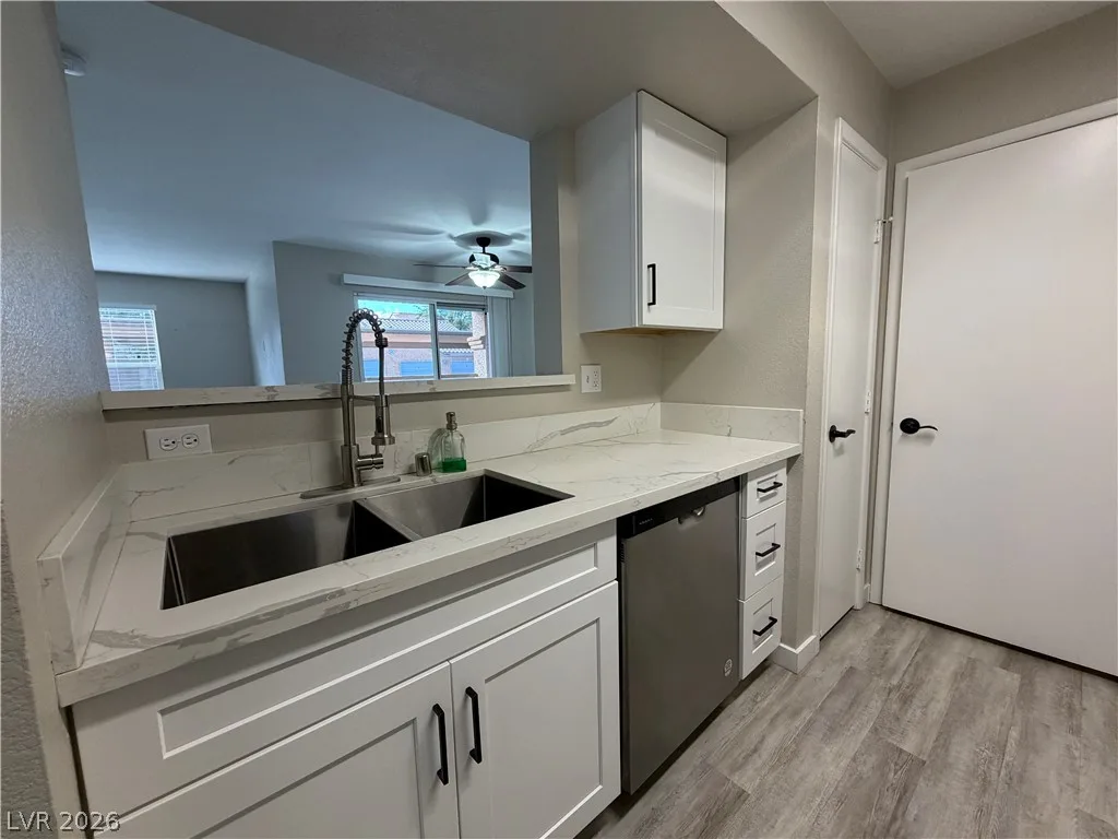 1150 North Buffalo Drive 1055 — photo 4