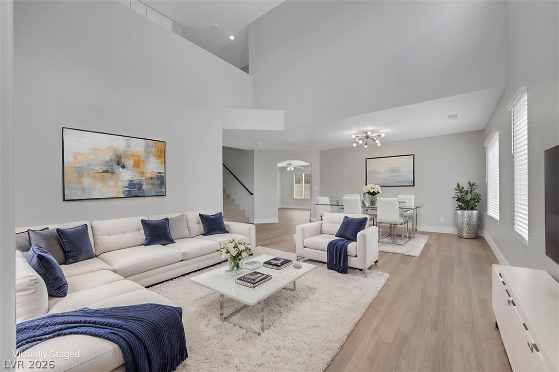 1608 Calle Montery Street — photo 3