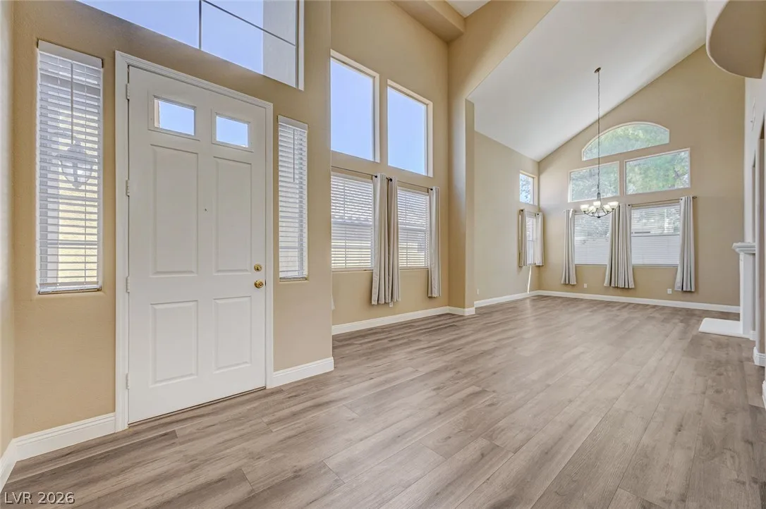 1336 Fox Acres Drive — photo 5