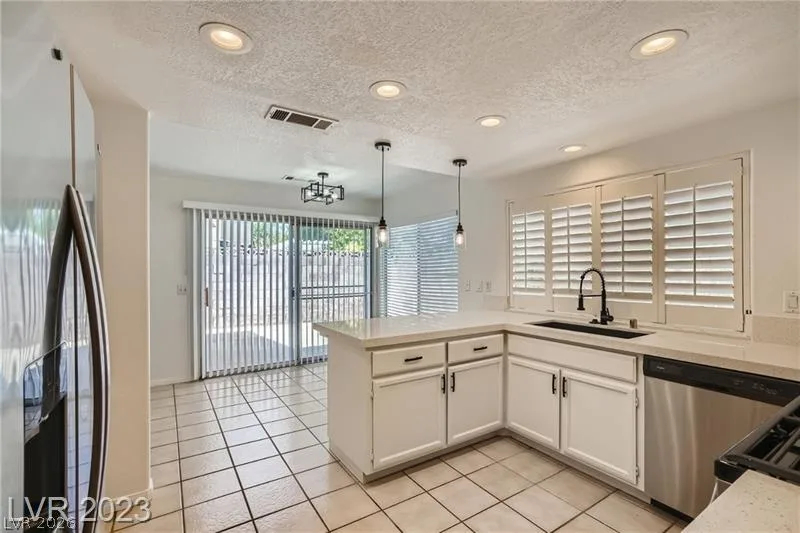 7604 Botany Bay Drive — photo 5