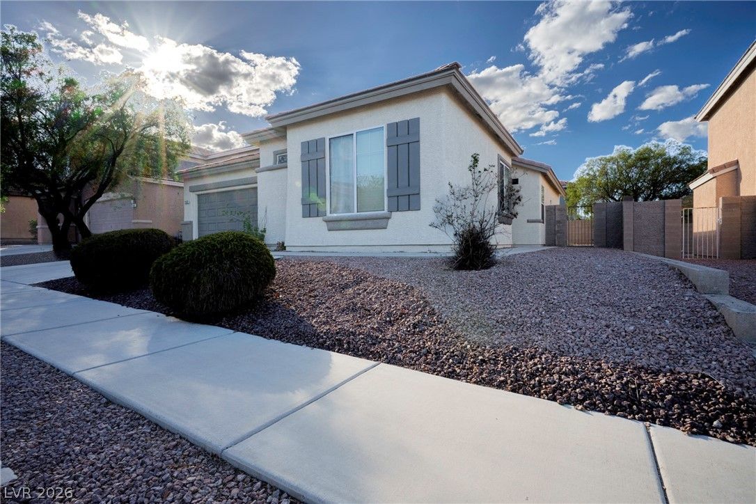 1022 PECOS RIVER Avenue — photo 2