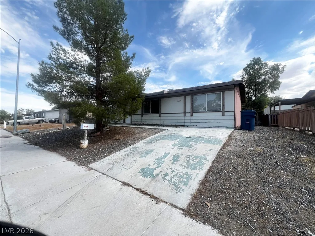 6311 Newville Avenue — photo 2