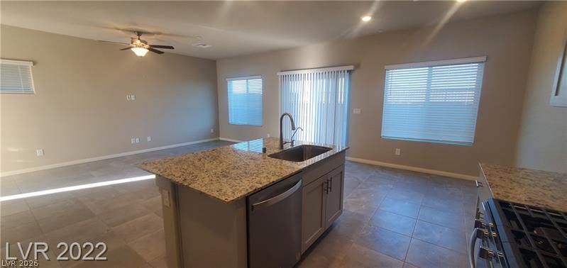 5228 Sunstone Mesa Drive — photo 5