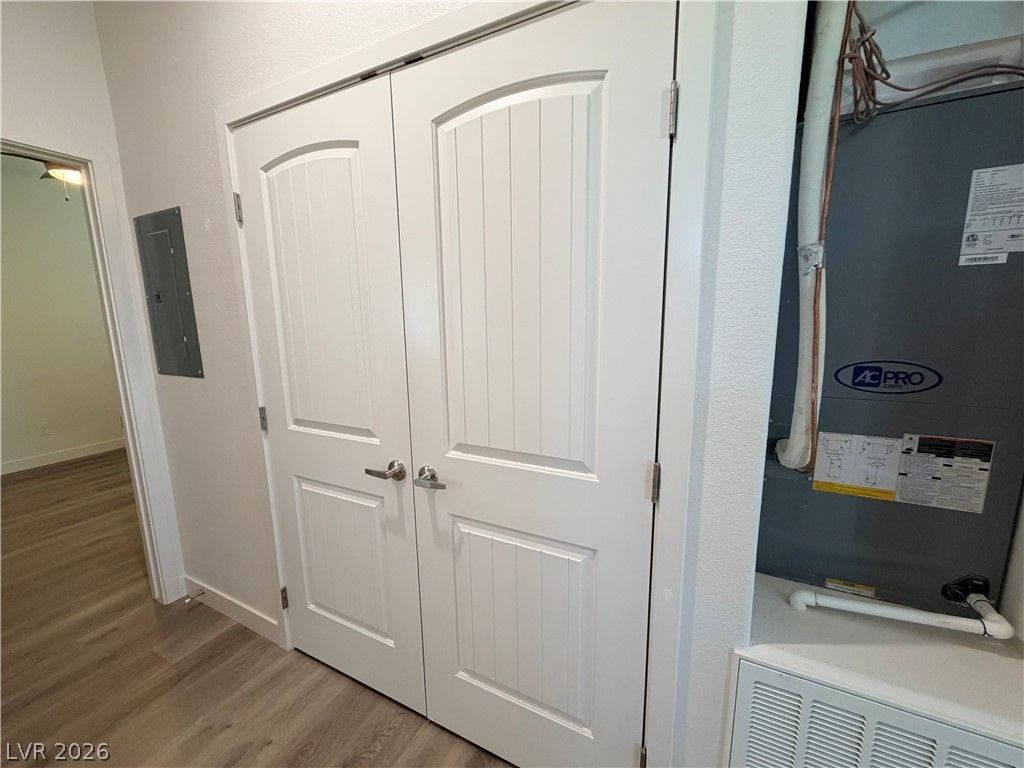 111 Jarvis Unit B Casita casita — photo 4 of 10