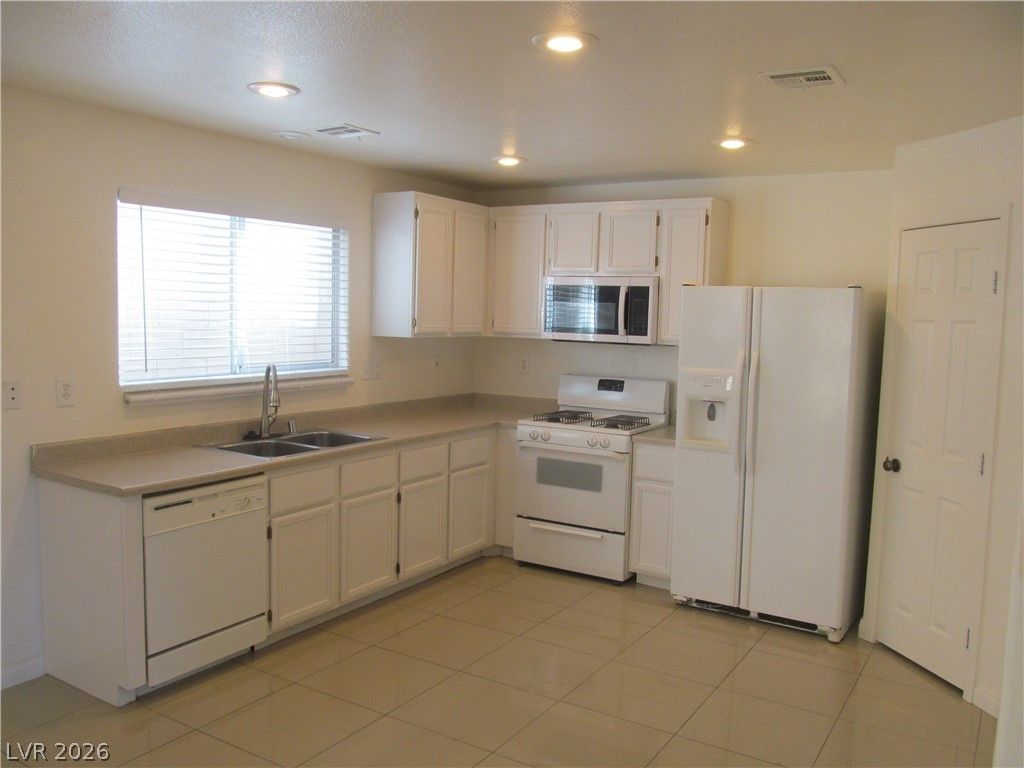 8819 Peace Treaty Avenue — photo 4