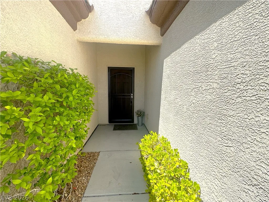 2626 Solera Moon Drive — photo 2