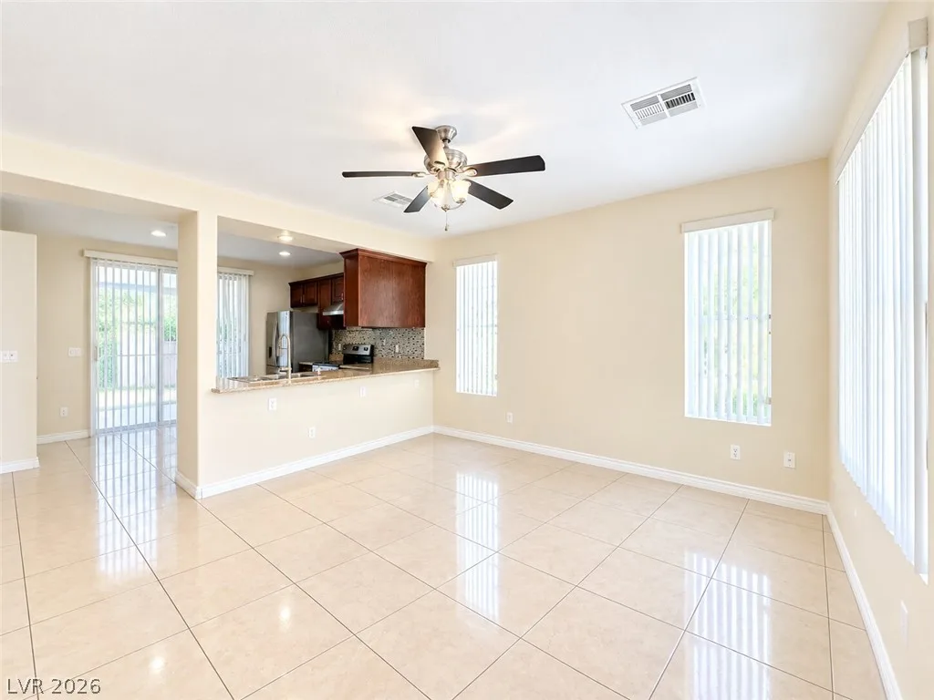 8137 Aurora Mist Street — photo 3