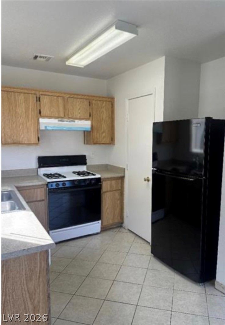 3130 Flower Garden Court — photo 3
