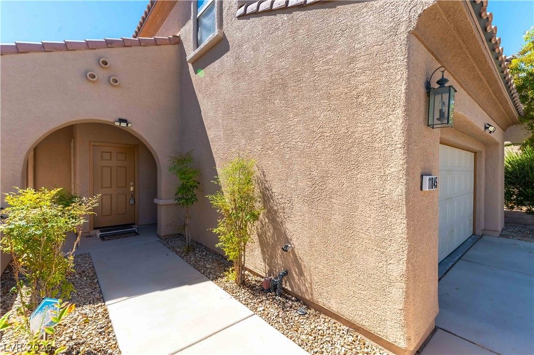 11845 Ampucia Court — photo 4