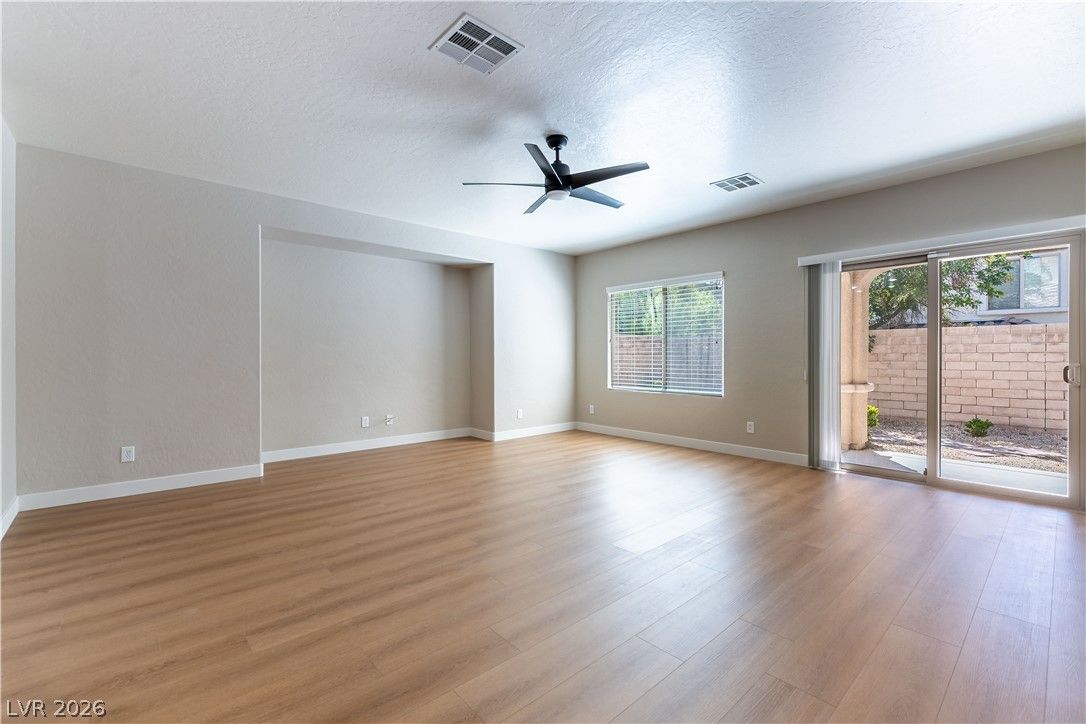 11845 Ampucia Court — photo 5