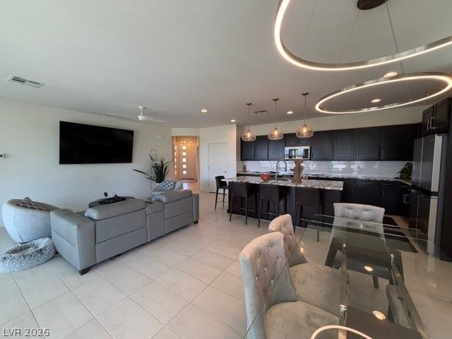 4786 South East Argent Hills Avenue — photo 2 of 11